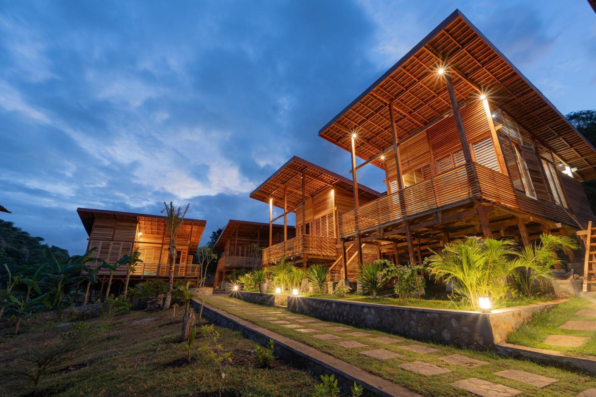 Bukit Samudra Hotel Lemonga Екстериор снимка